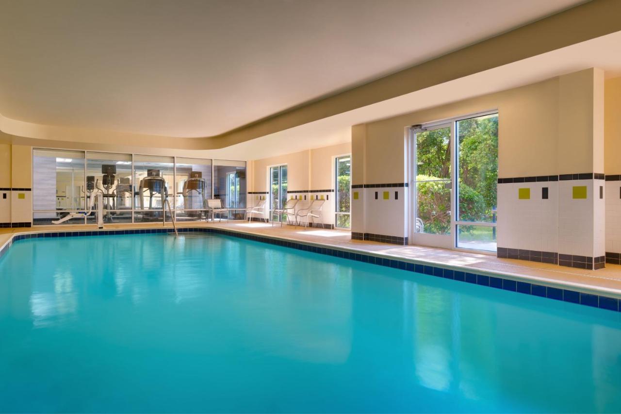 Fairfield Inn & Suites By Marriott Tallahassee Central Bagian luar foto