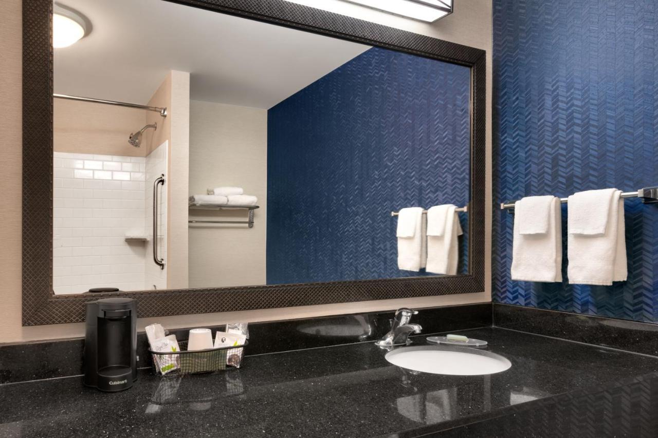 Fairfield Inn & Suites By Marriott Tallahassee Central Bagian luar foto