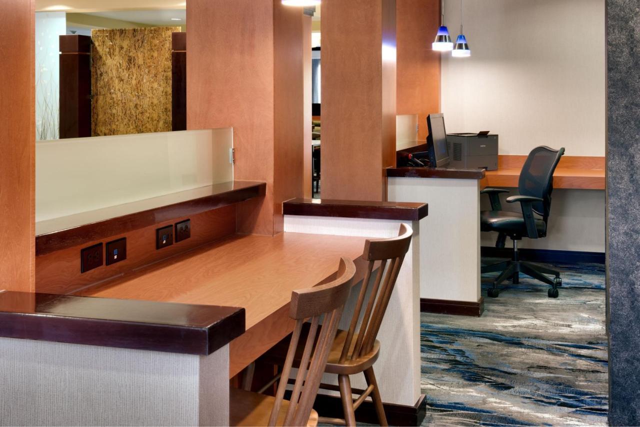 Fairfield Inn & Suites By Marriott Tallahassee Central Bagian luar foto